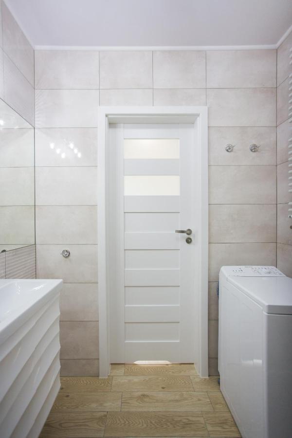 Apartamenty Swinoujscie - Flotylla Esterno foto